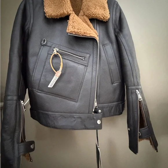 Women's Black Leather Jacket with Tan Shearling Collar - Picture 7 of 7